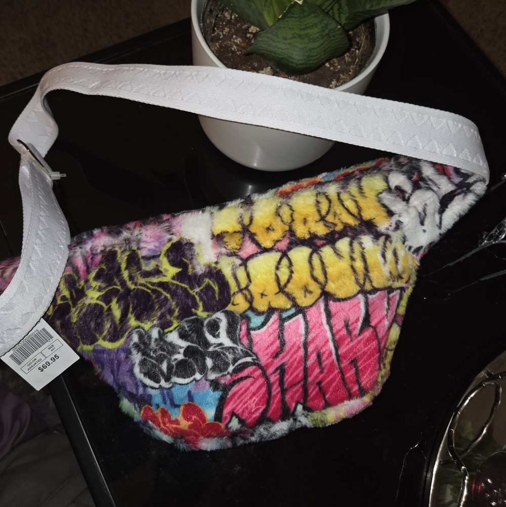 Sprayground Bum Bag - Picture 2 of 4